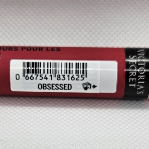 VICTORIA'S Secret NWT Velvet Matte Cream Lip Stain - Obsessed - Picture 4 of 5